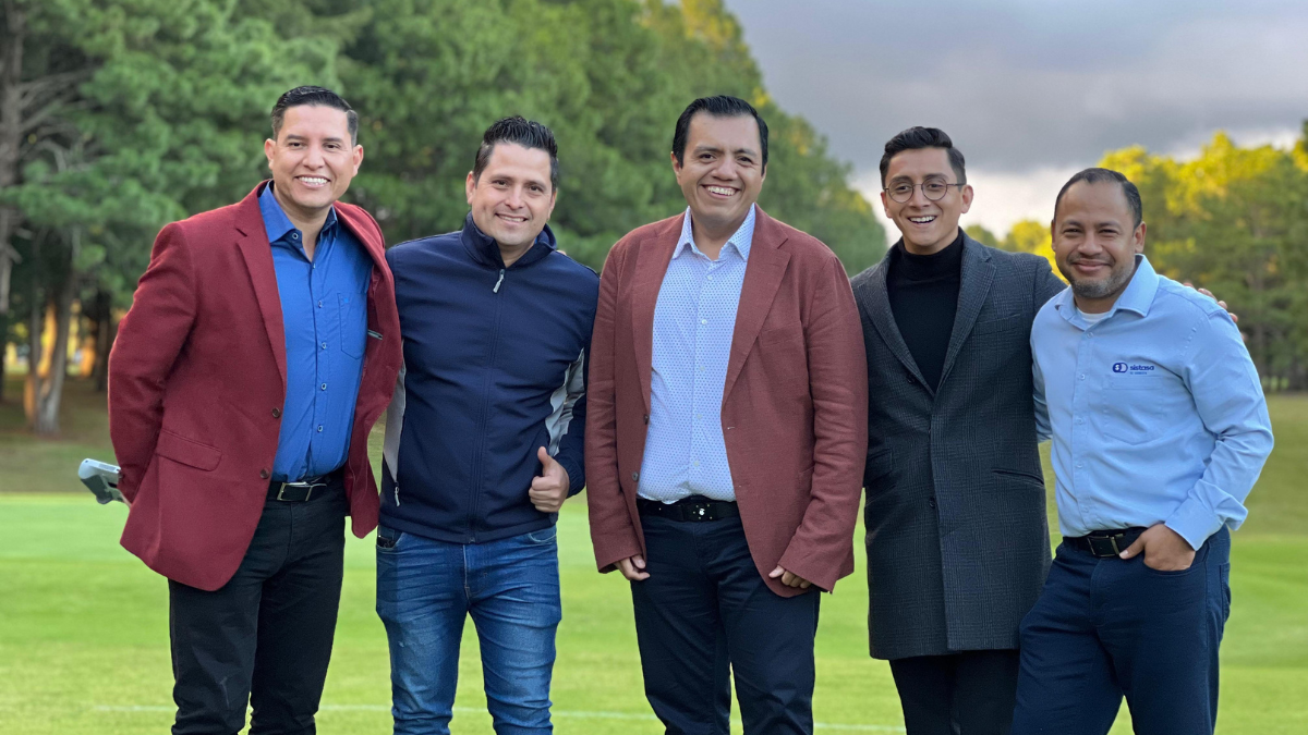 Construyen la pantalla 3D más grande de GUATEMALA